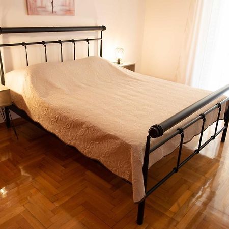 Appartement Dimantheo à Athènes Extérieur photo