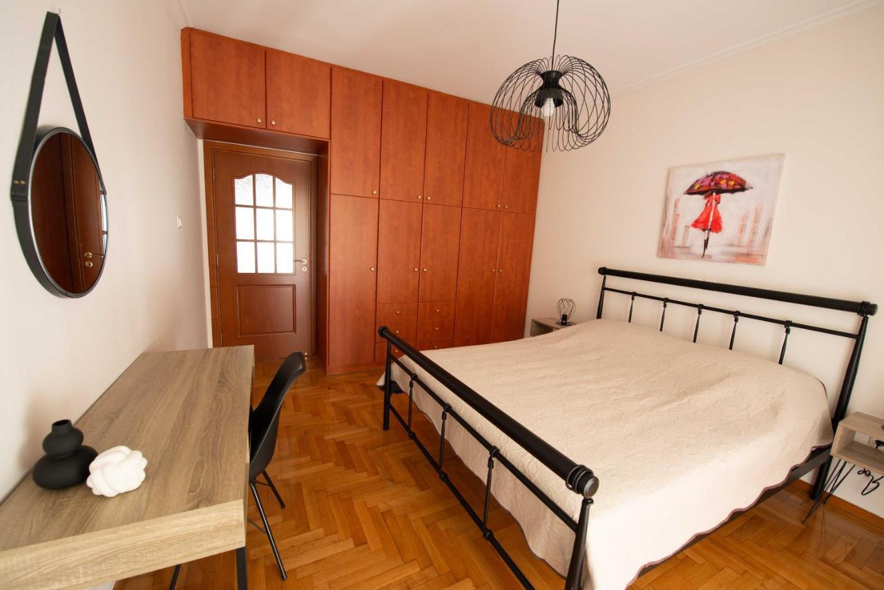 Appartement Dimantheo à Athènes Extérieur photo
